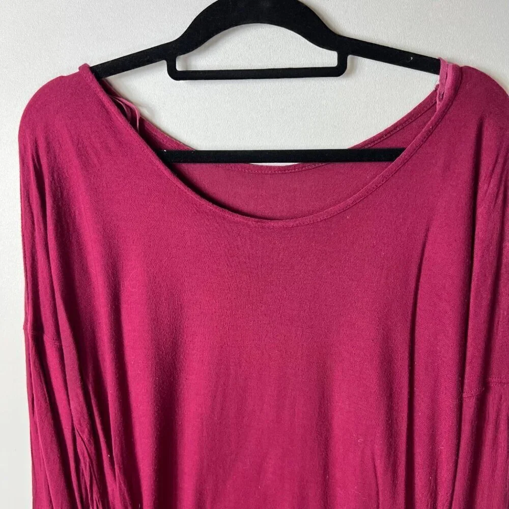 Free people burgundy rain drop tee women’s size‎ large